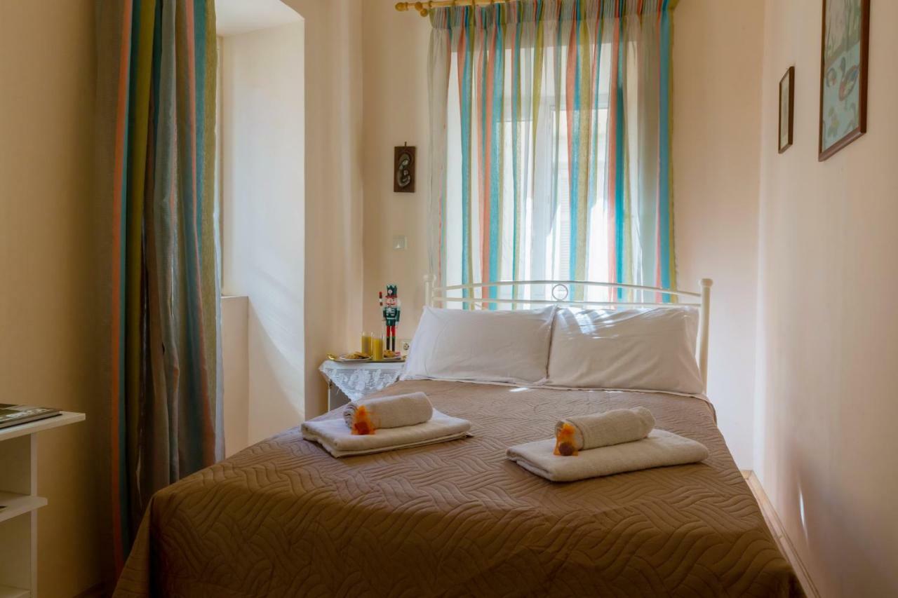 Heart Of The Old Town Apartment Corfu  Exteriör bild